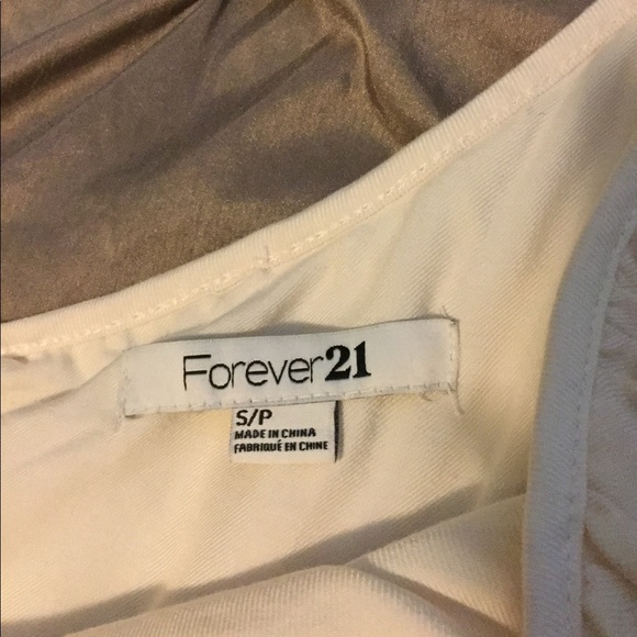 Off the shoulder flowy tunic - Picture 4 of 4